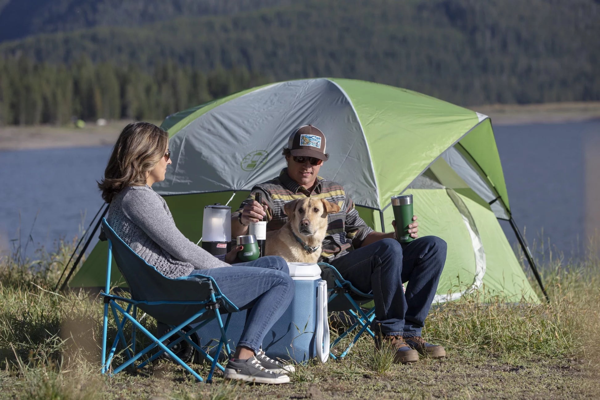 Sundome 4-Person Dome Camping Tent