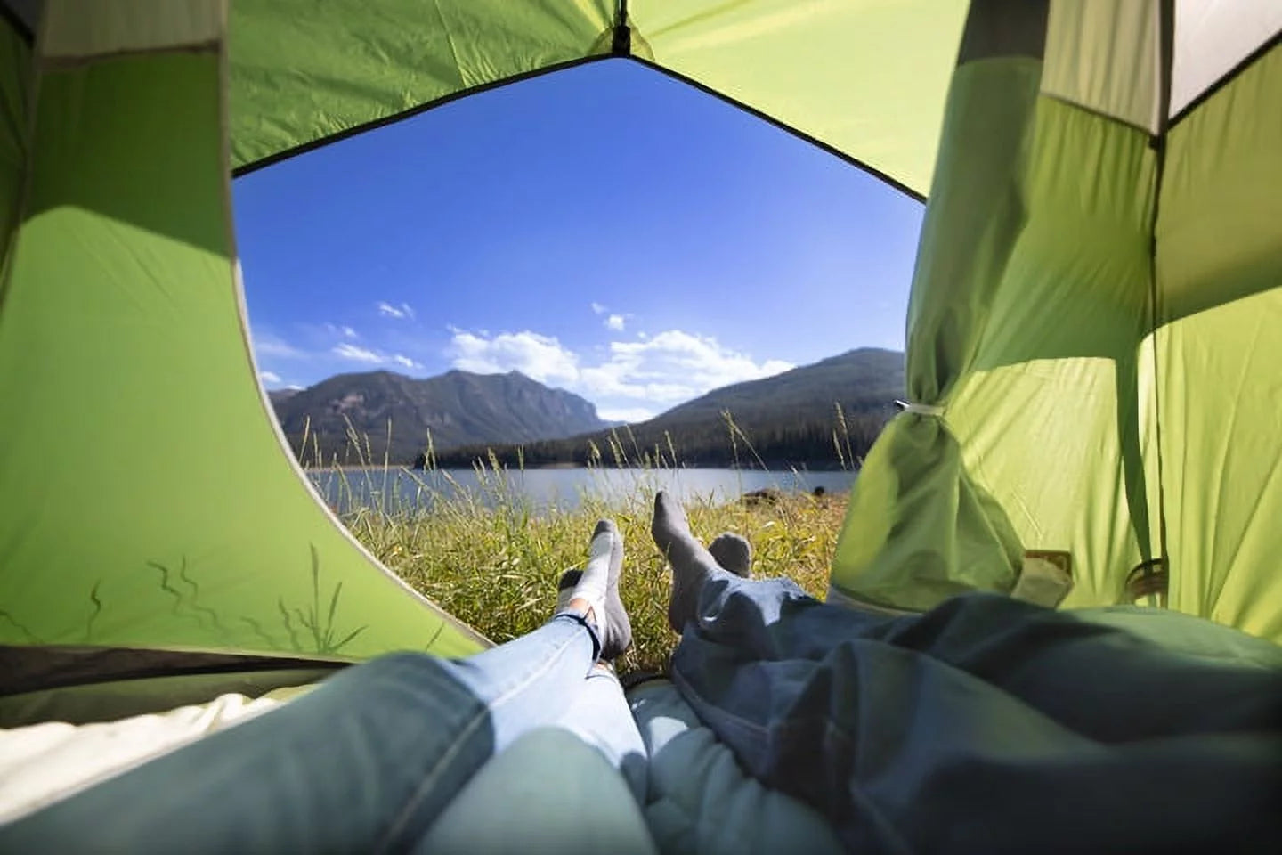 Sundome 4-Person Dome Camping Tent